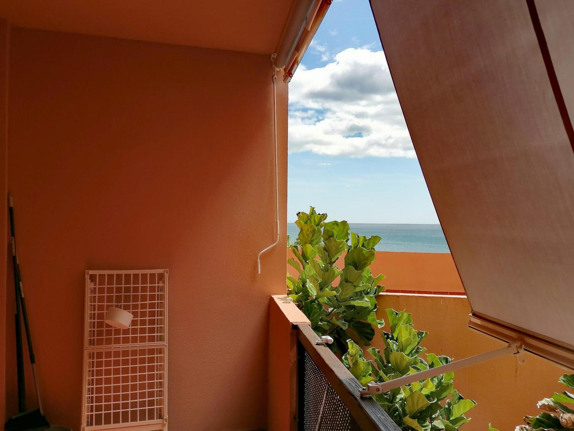 Cn-340 Suites Estepona Bilik gambar