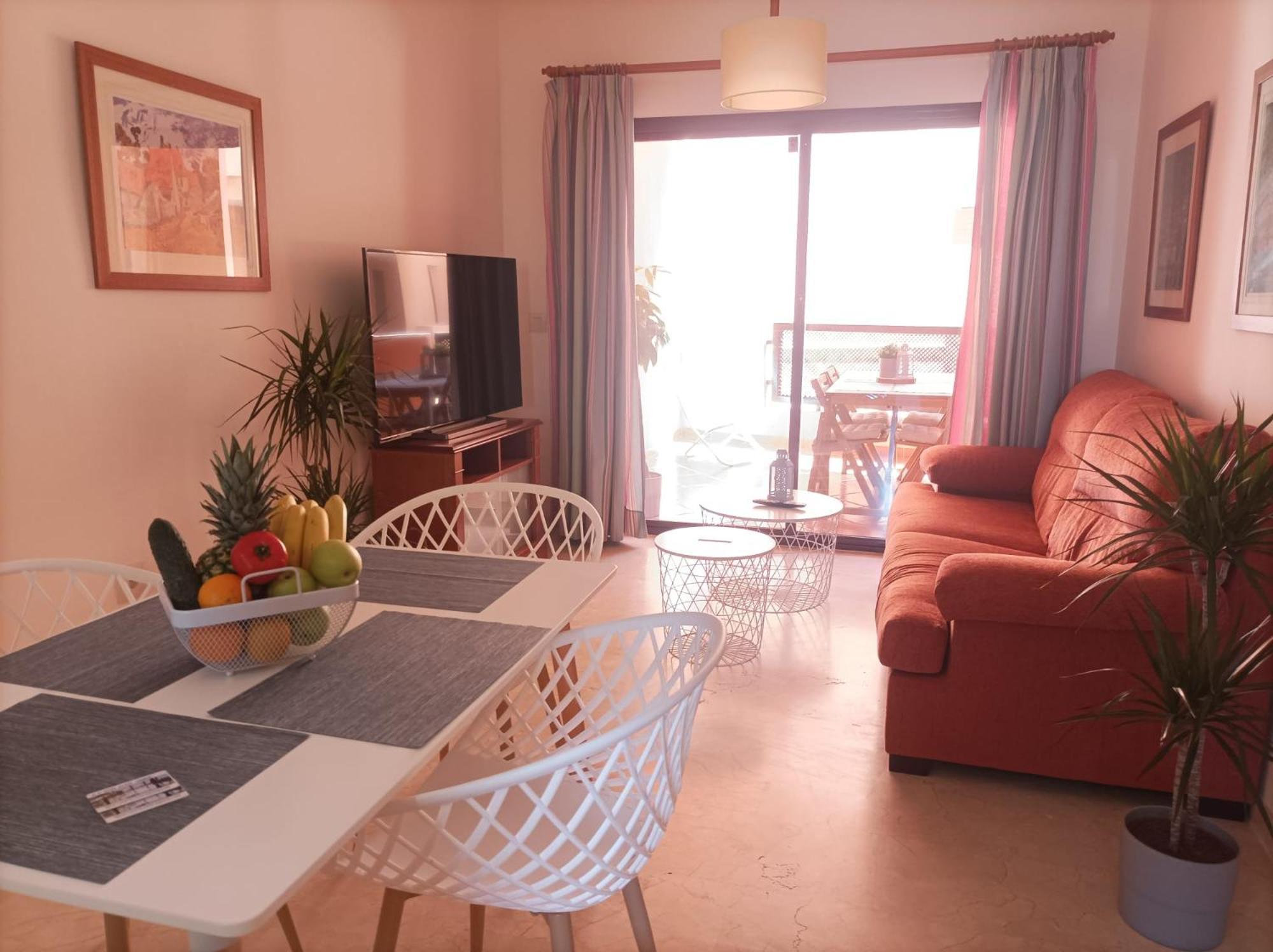 Cn-340 Suites Estepona Bilik gambar
