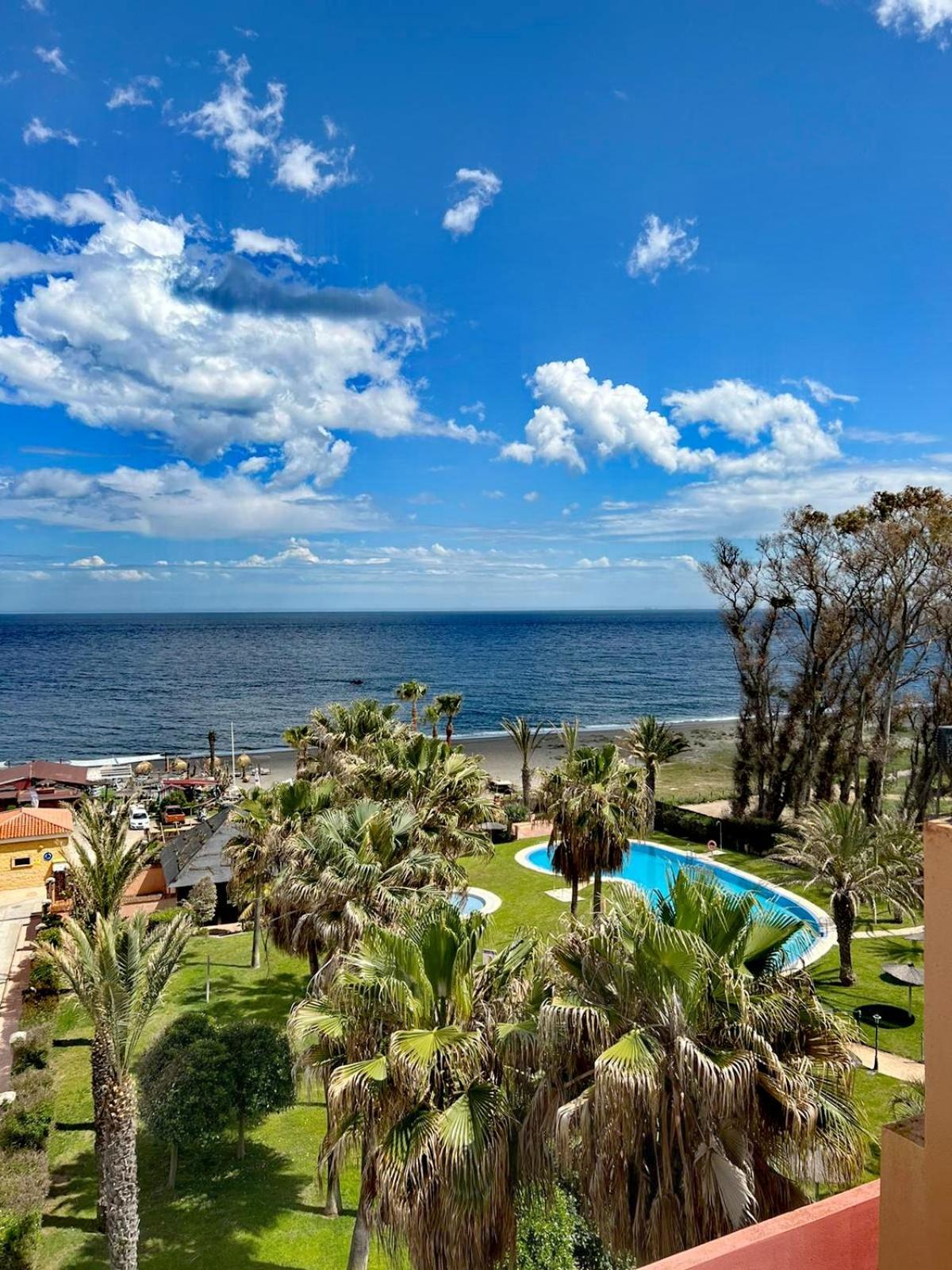 Cn-340 Suites Estepona Luaran gambar