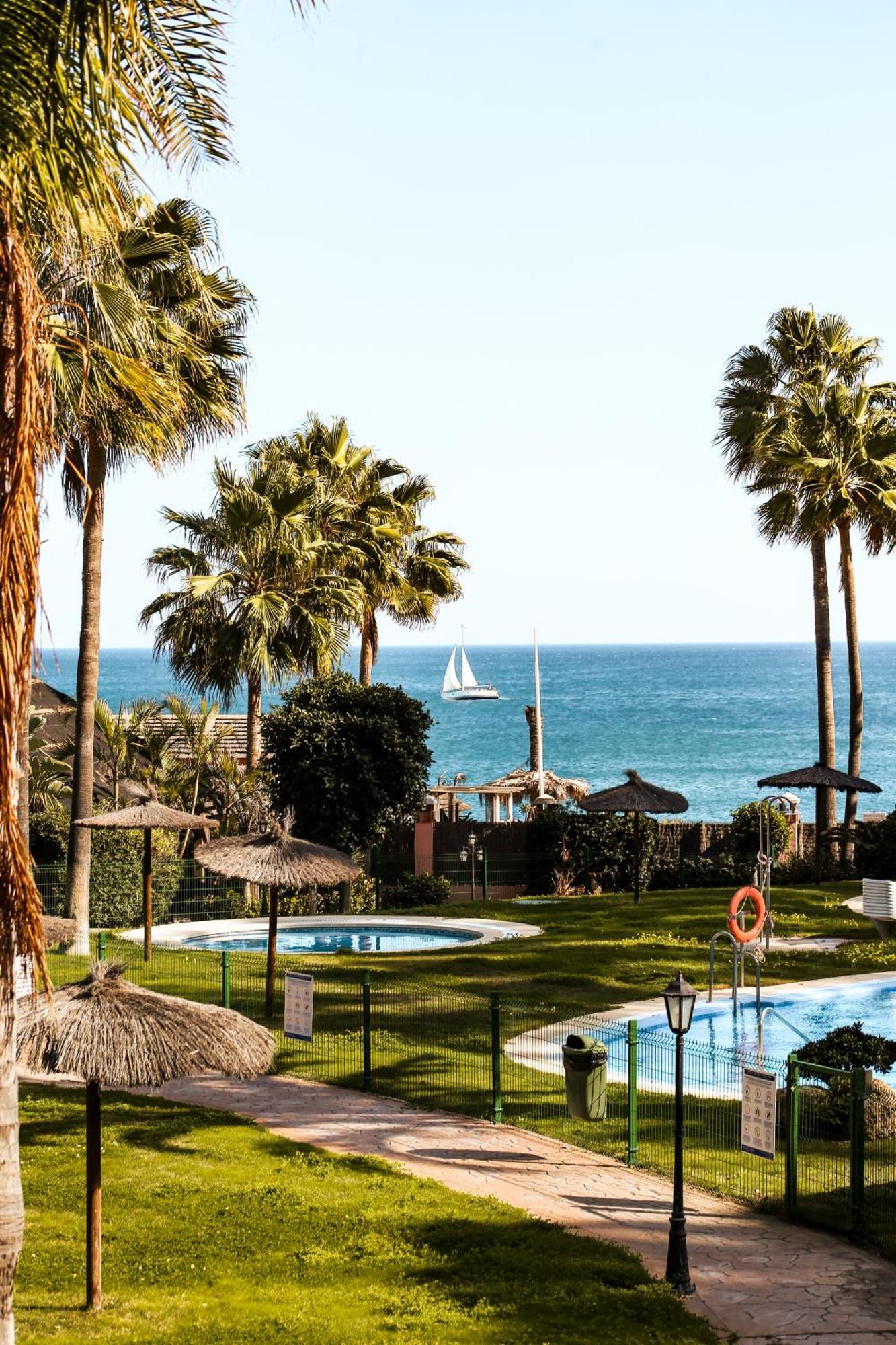 Cn-340 Suites Estepona Luaran gambar